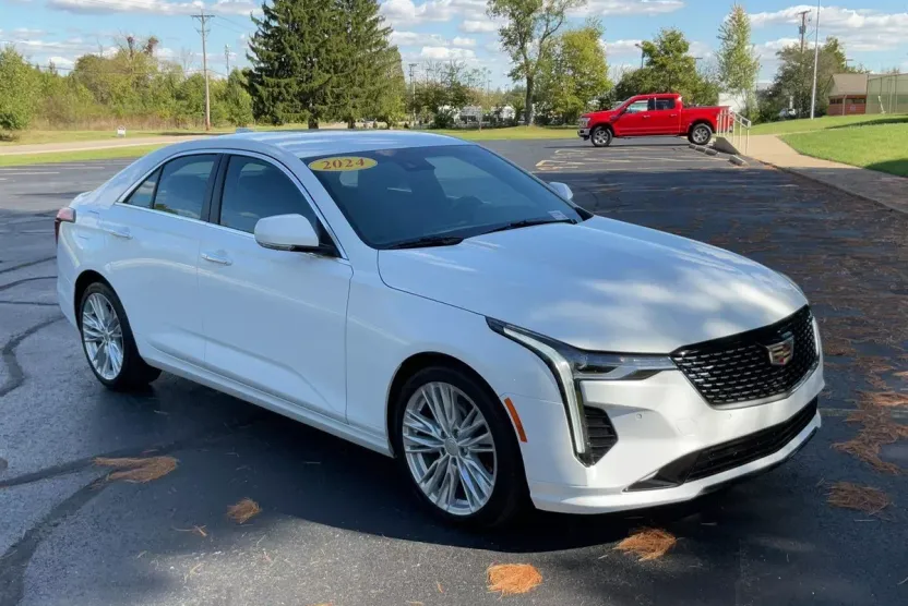 2024 Cadillac CT4 Premium Luxury photo 1