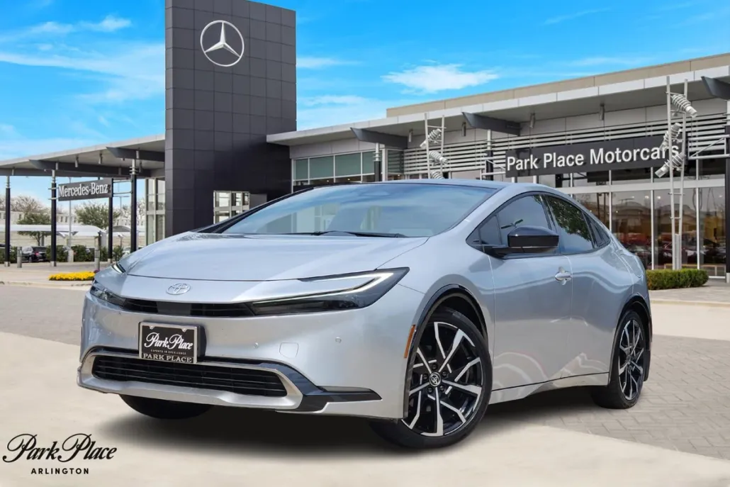 2024 Toyota Prius Prime XSE Premium photo 1