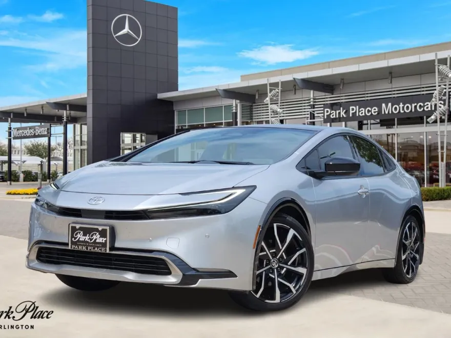 2024 Toyota Prius Prime XSE Premium photo 1