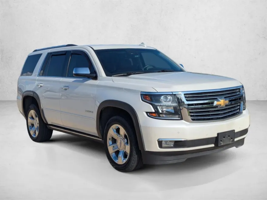 2016 Chevrolet Tahoe LTZ photo 1