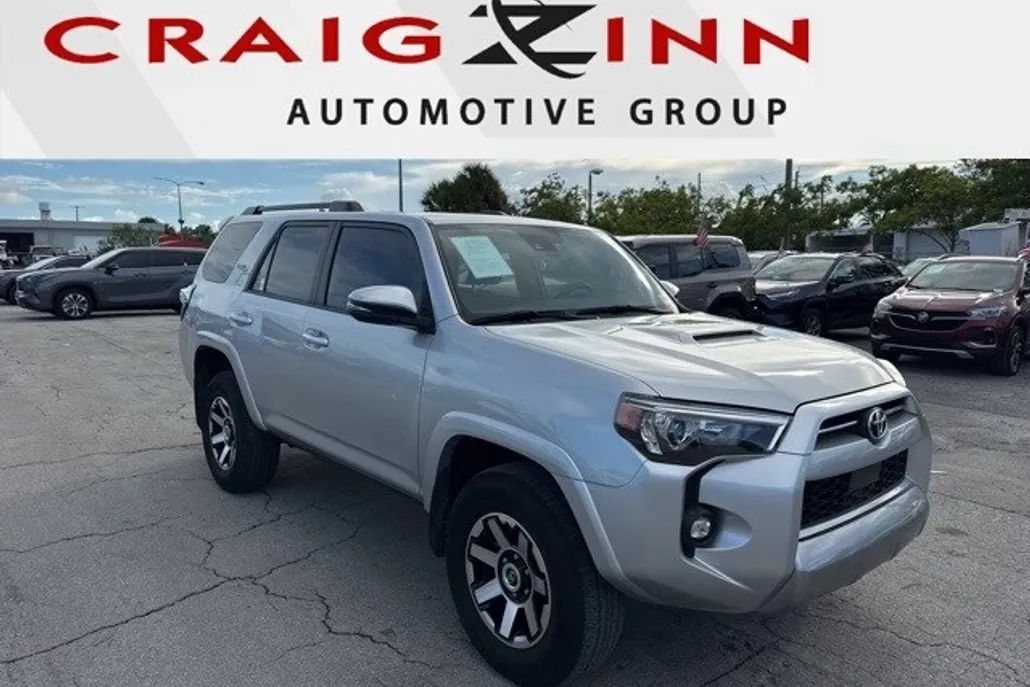2023 Toyota 4Runner TRD photo 1