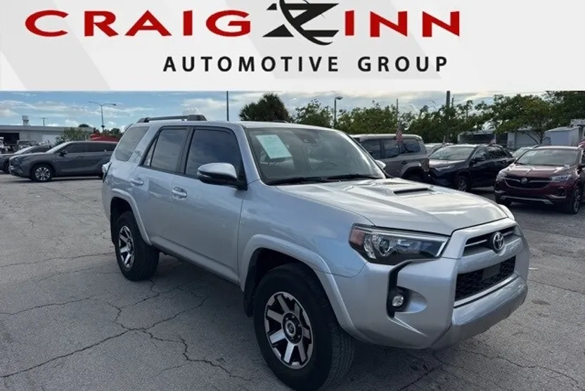 2023 Toyota 4Runner TRD photo 1