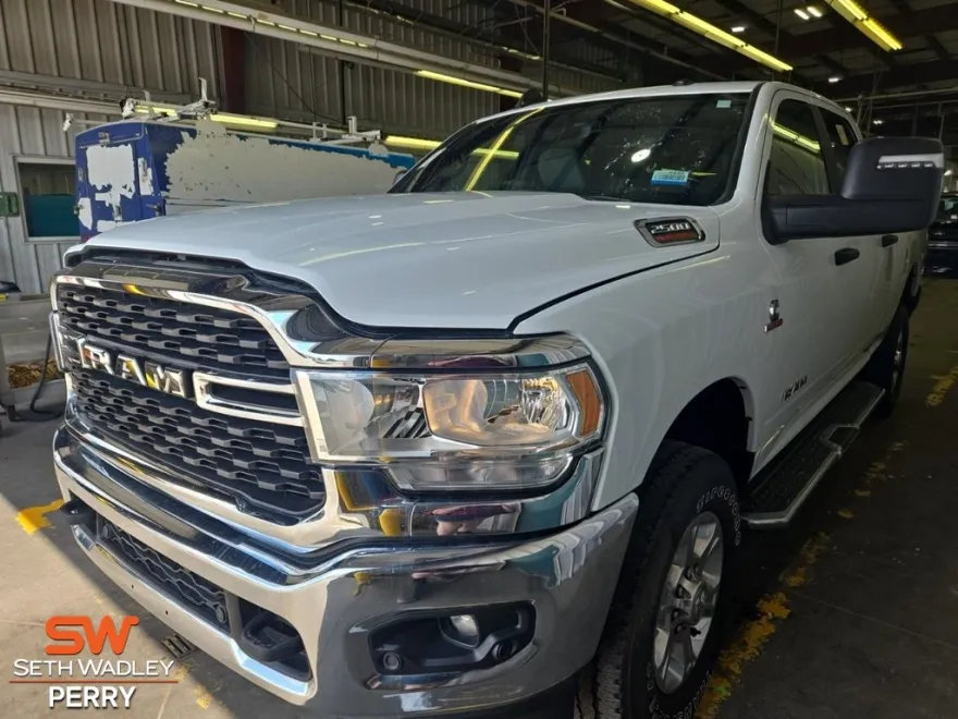 2024 Ram 2500 Big Horn photo 1