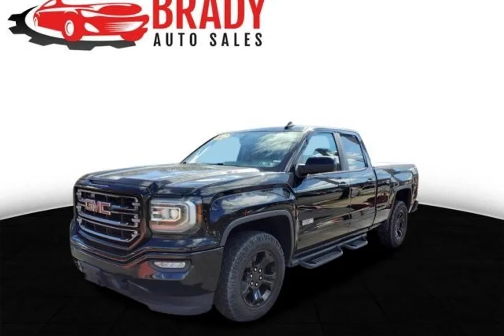 2017 Gmc Sierra 1500 SLT photo 1