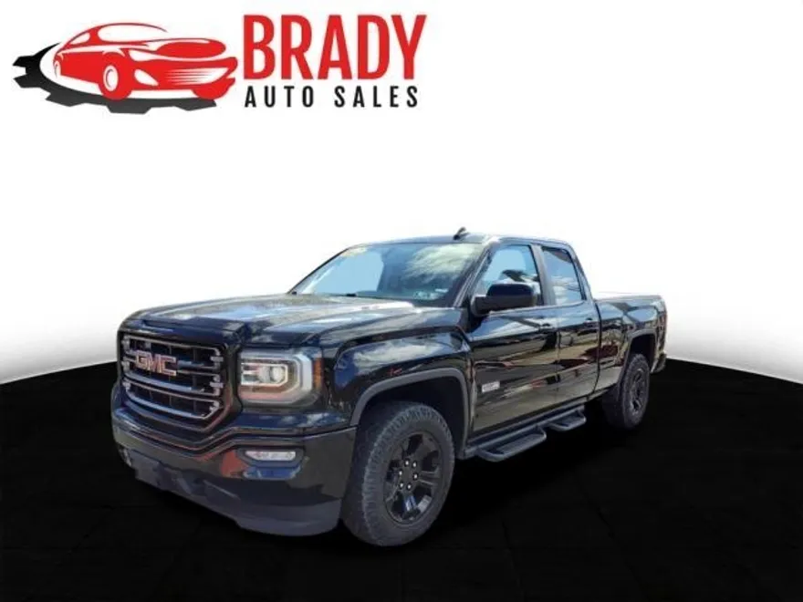 2017 Gmc Sierra 1500 SLT photo 1