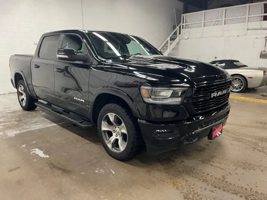 2020 Ram 1500 Laramie photo 1