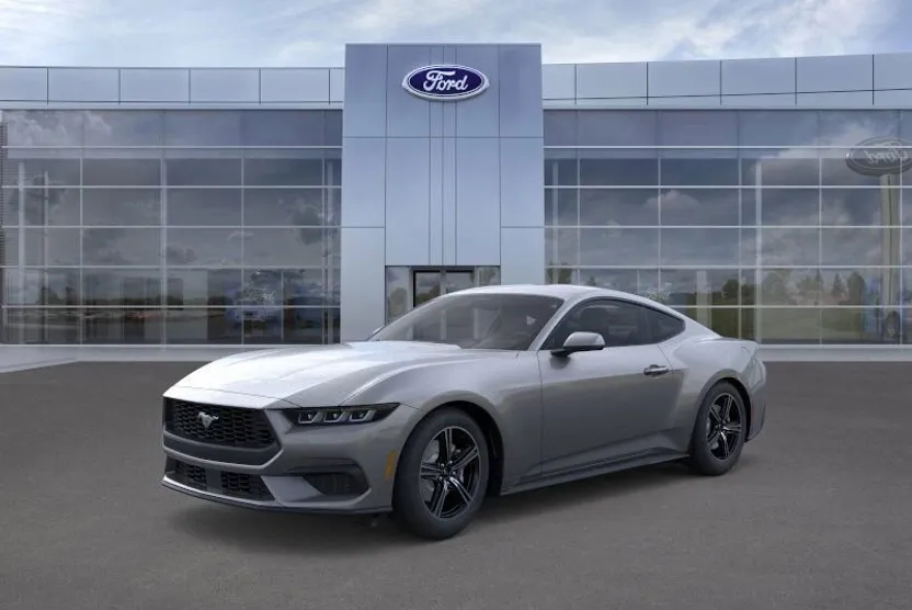 2025 Ford Mustang EcoBoost photo 1