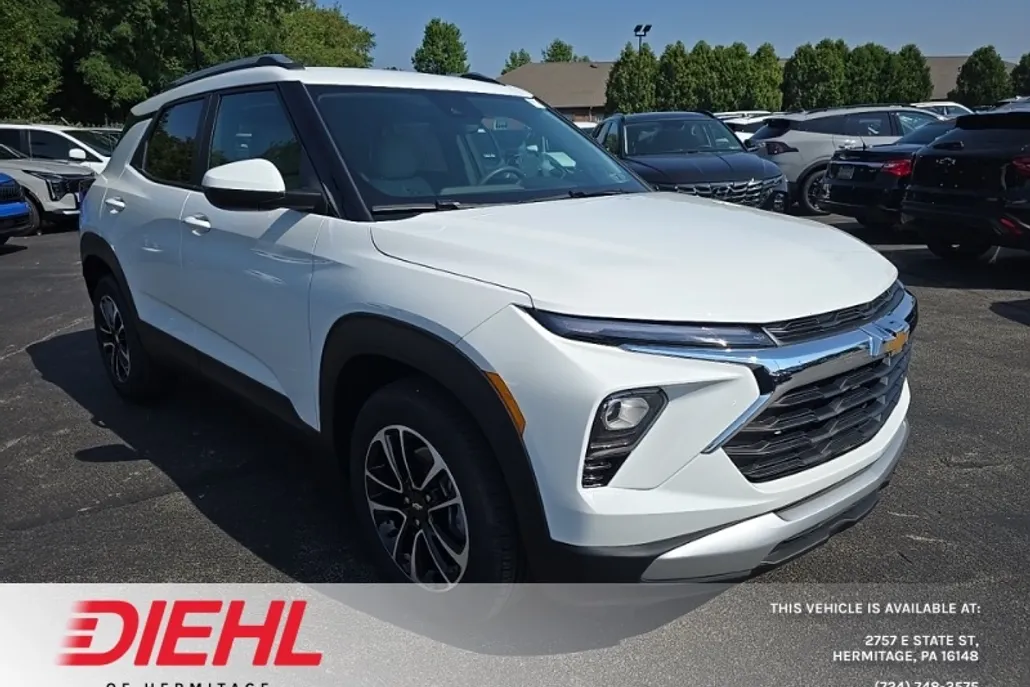 2024 Chevrolet Trailblazer LT photo 1