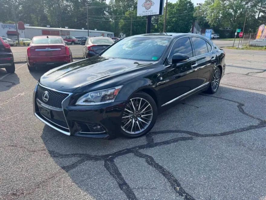 2013 Lexus LS 460 F SPORT photo 1