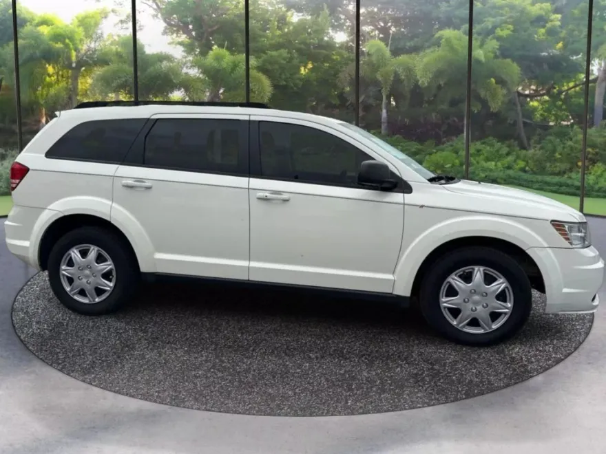 2020 Dodge Journey SE Value photo 1