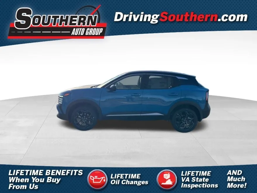 2025 Nissan Kicks SR photo 1