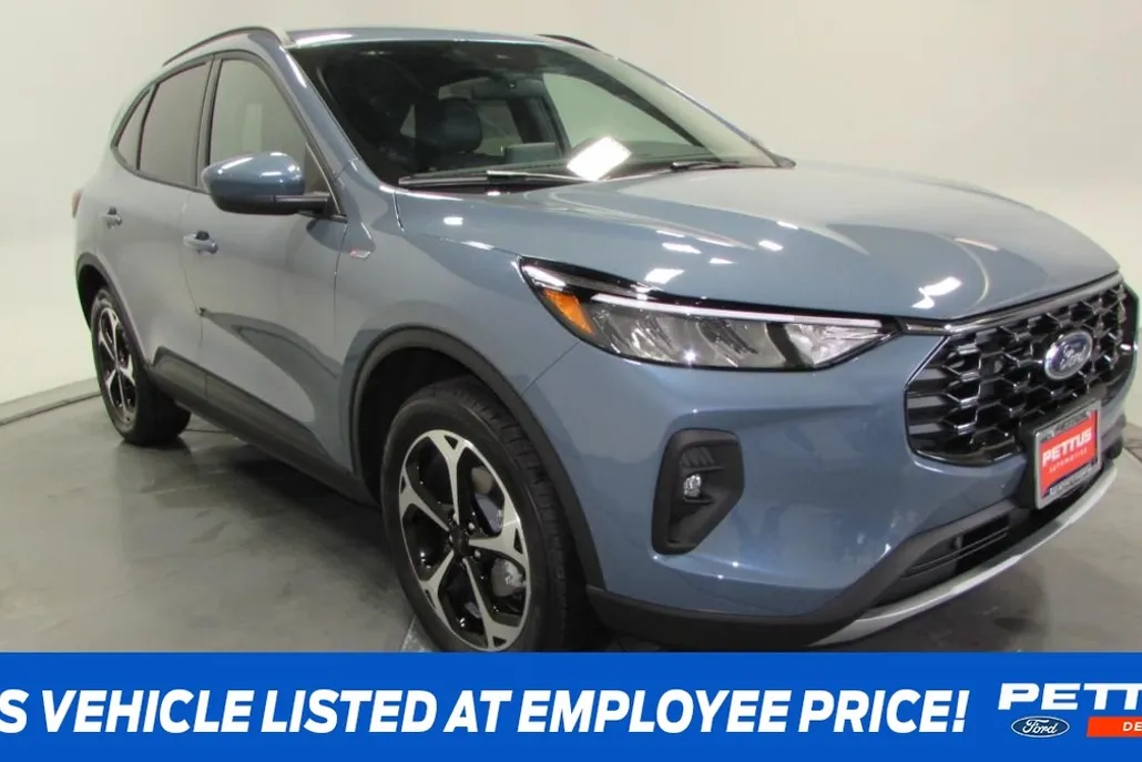 2025 Ford Escape ST-Line Select photo 1