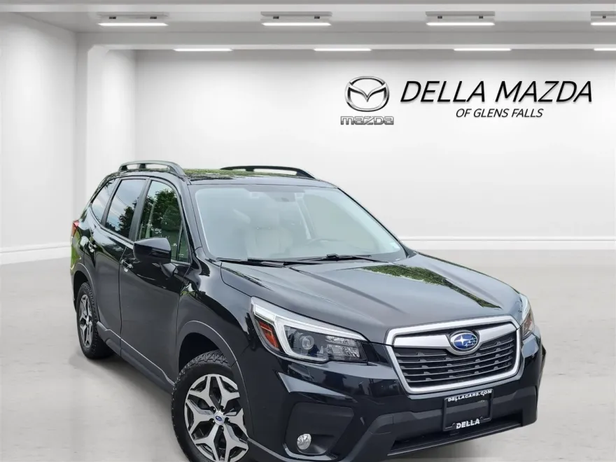 2021 Subaru Forester Premium photo 1