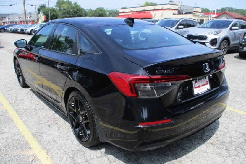 2023 Honda Civic Sport photo 1