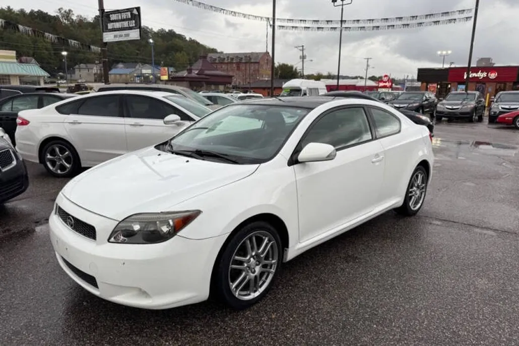 2006 Scion tC Base photo 1