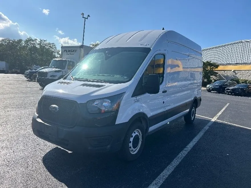 2022 Ford Transit photo 1