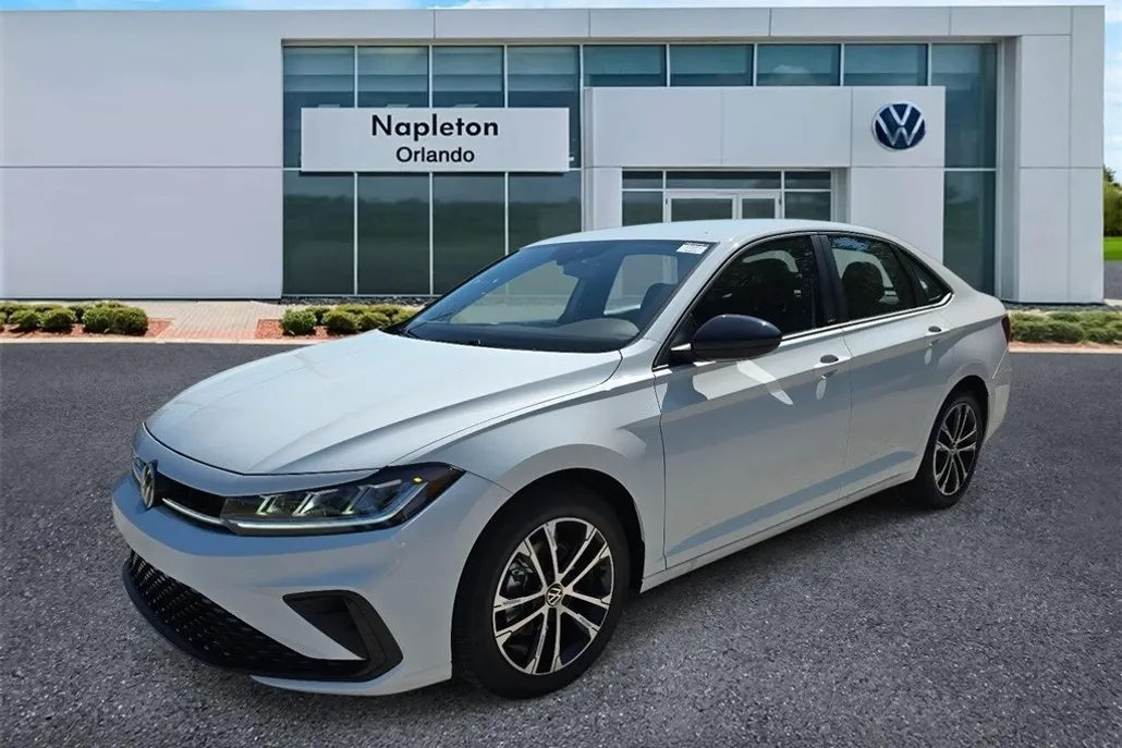 2025 Volkswagen Jetta 1.5T Sport photo 1
