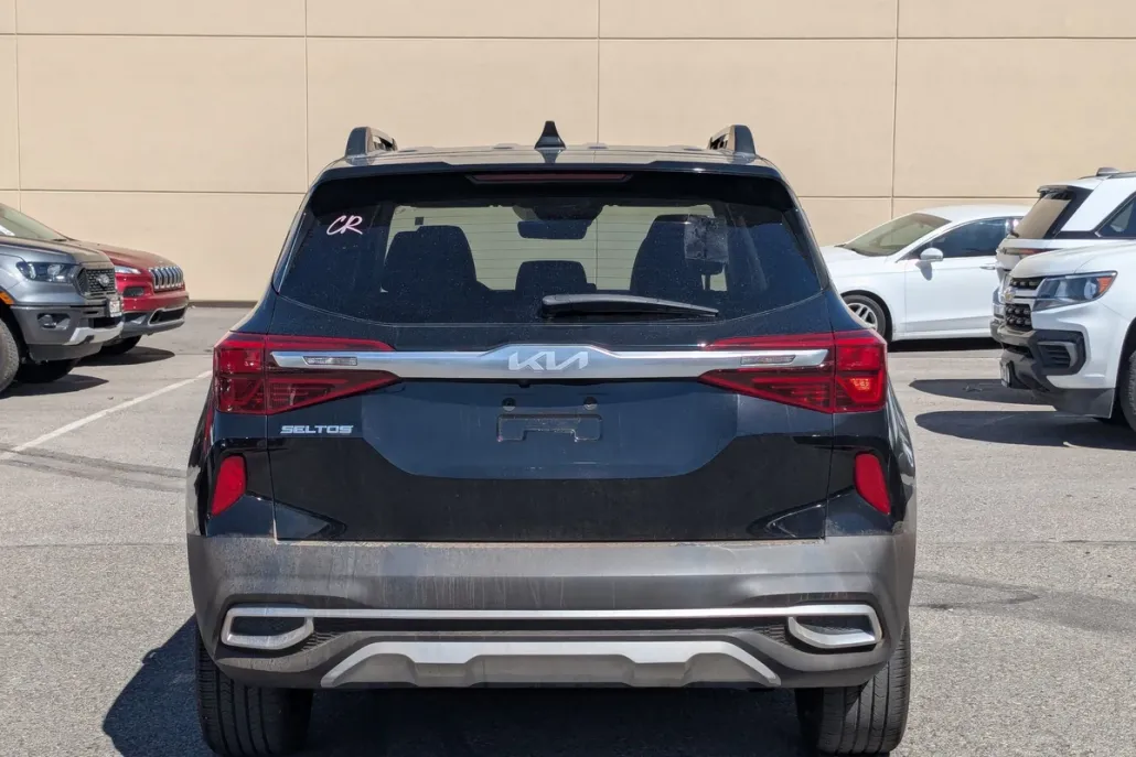 2023 Kia Seltos Nightfall Edition photo 1