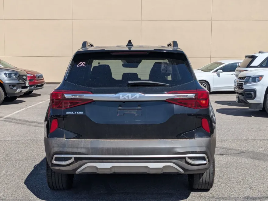2023 Kia Seltos Nightfall Edition photo 1