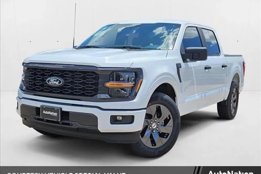 2025 Ford F-150 STX photo 1