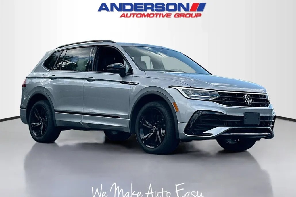 2023 Volkswagen Tiguan SE R-Line Black photo 1