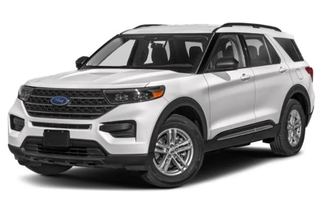 2023 Ford Explorer XLT Sport photo 1