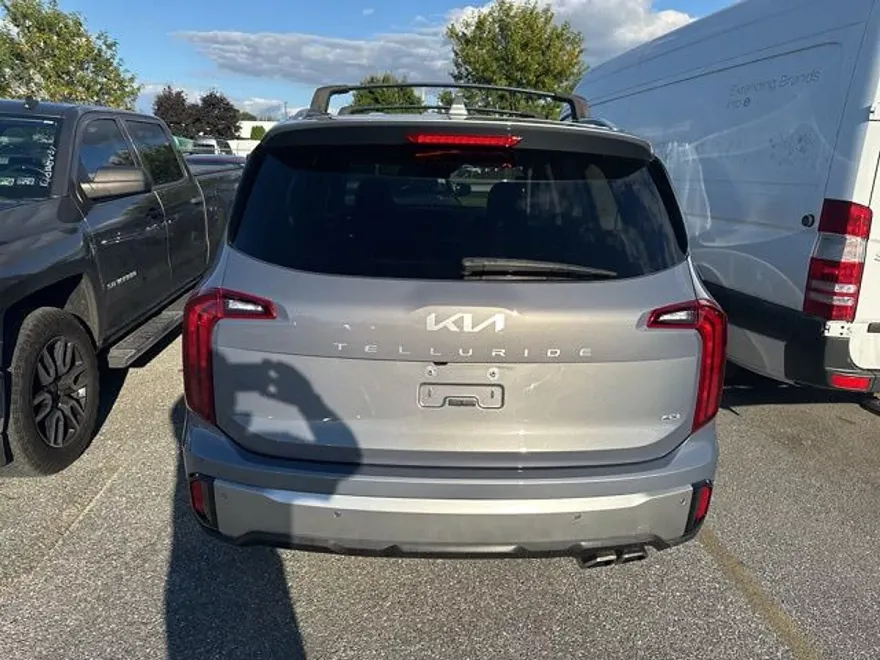 2023 Kia Telluride S photo 1