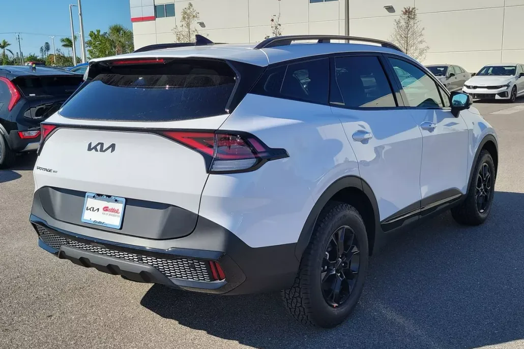 2025 Kia Sportage X-Pro Prestige photo 1