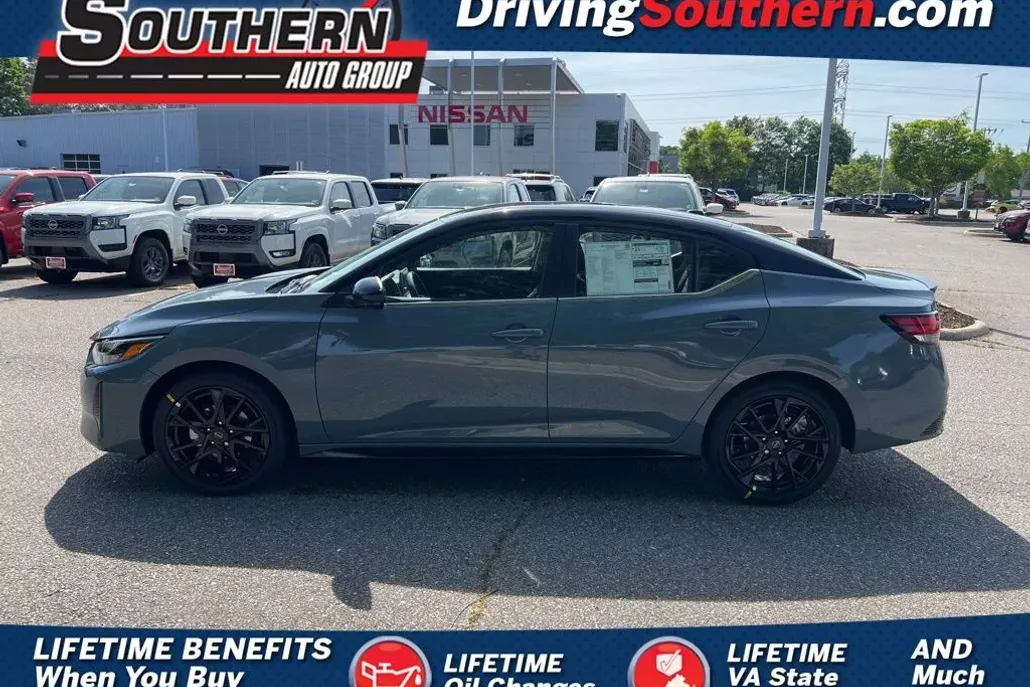 2025 Nissan Sentra SR Midnight Edition photo 1