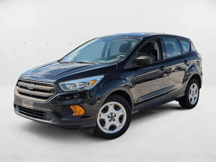 2017 Ford Escape Sport photo 1