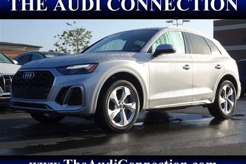 2023 Audi Q5 S line Premium Plus photo 1