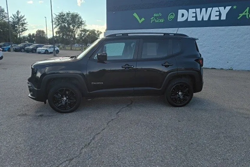 2018 Jeep Renegade Latitude North Edition photo 1