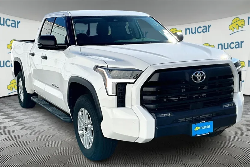 2018 Toyota Tundra SR5 photo 1