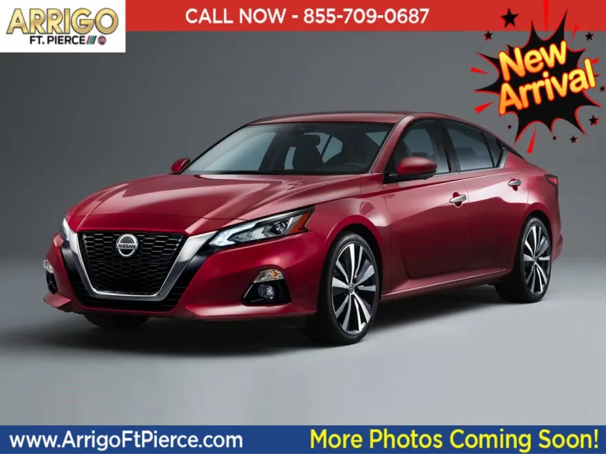 2022 Nissan Altima 2.5 photo 1