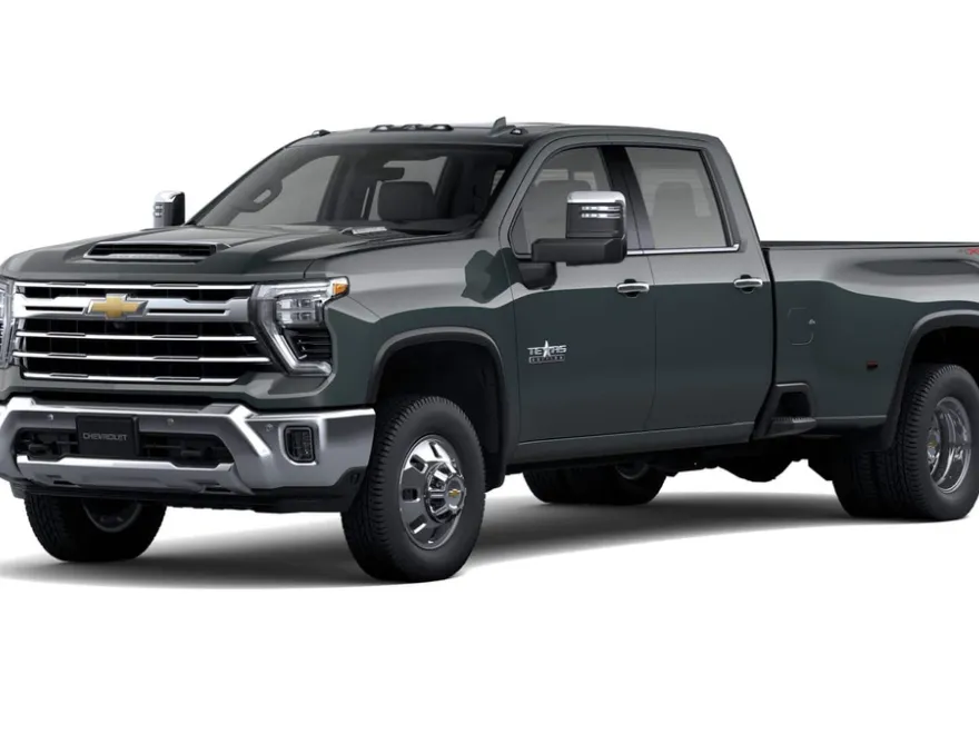 2026 Chevrolet Silverado 3500HD LTZ photo 1