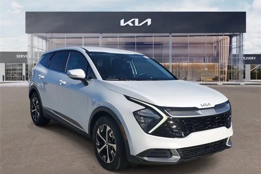 2023 Kia Sportage EX photo 1