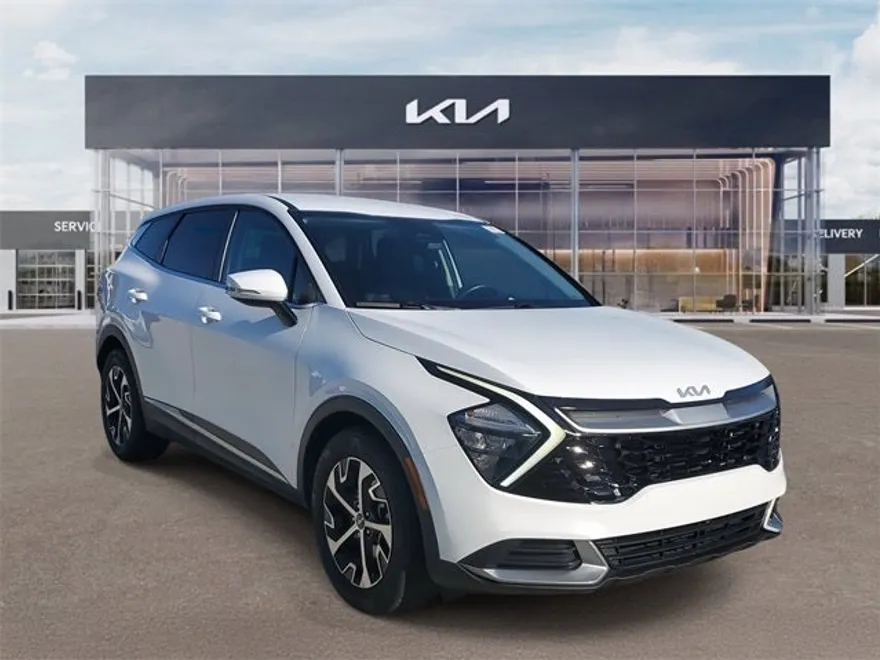 2023 Kia Sportage EX photo 1