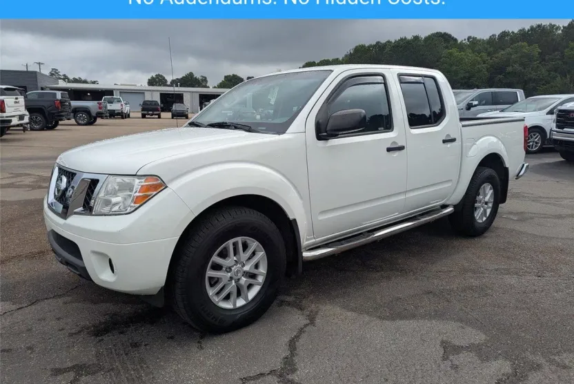 2020 Nissan Frontier SV photo 1