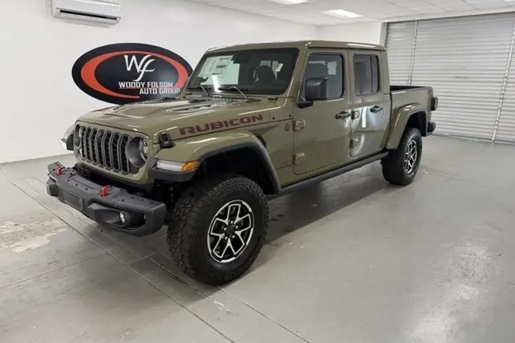 2025 Jeep Gladiator Rubicon photo 1