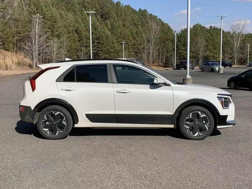 2024 Kia Niro EV Wind photo 1