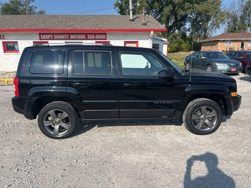 2017 Jeep Patriot Sport photo 1