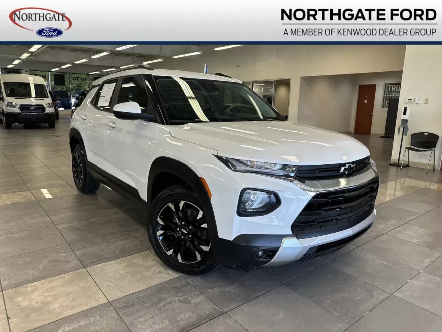 2021 Chevrolet Trailblazer LT photo 1