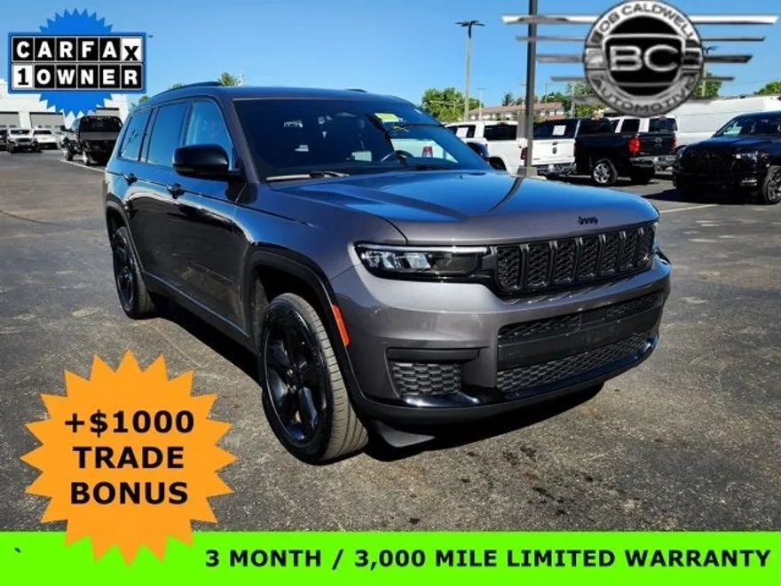 2022 Jeep Grand Cherokee Altitude photo 1