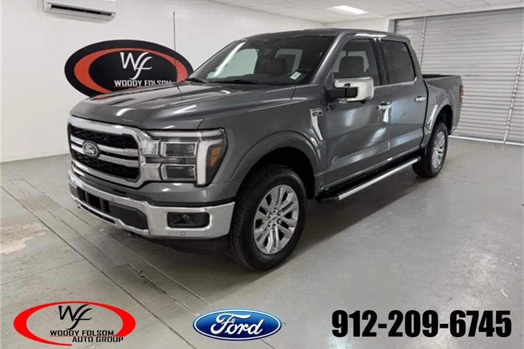 2025 Ford F-150 Lariat photo 1