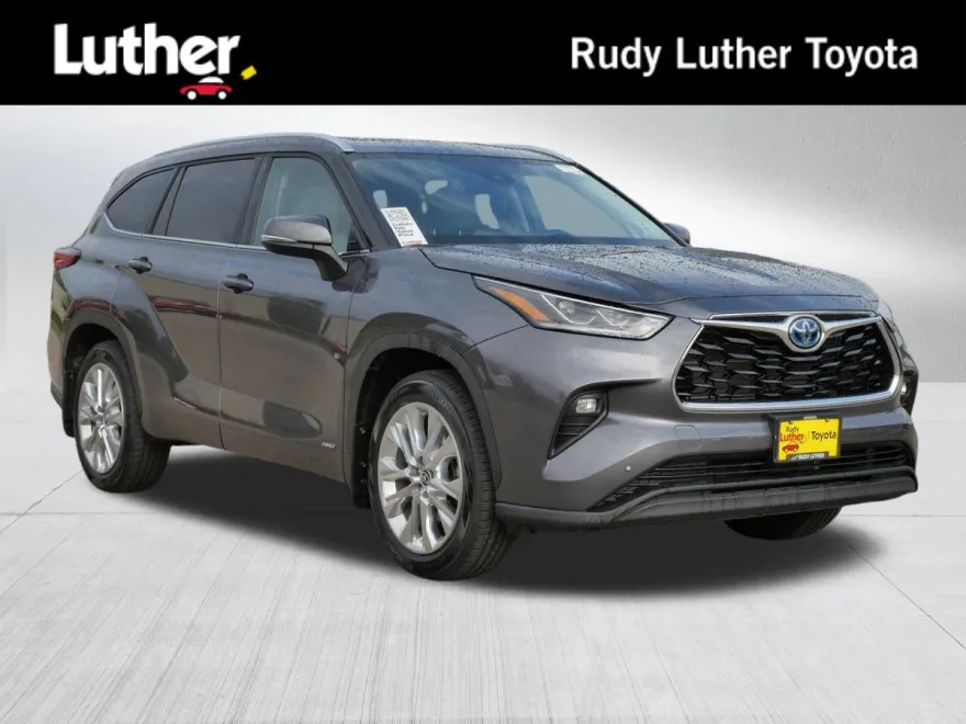 2023 Toyota Highlander Hybrid Limited photo 1