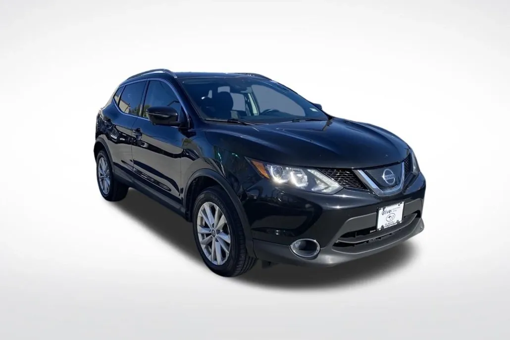 2019 Nissan Rogue Sport SV photo 1