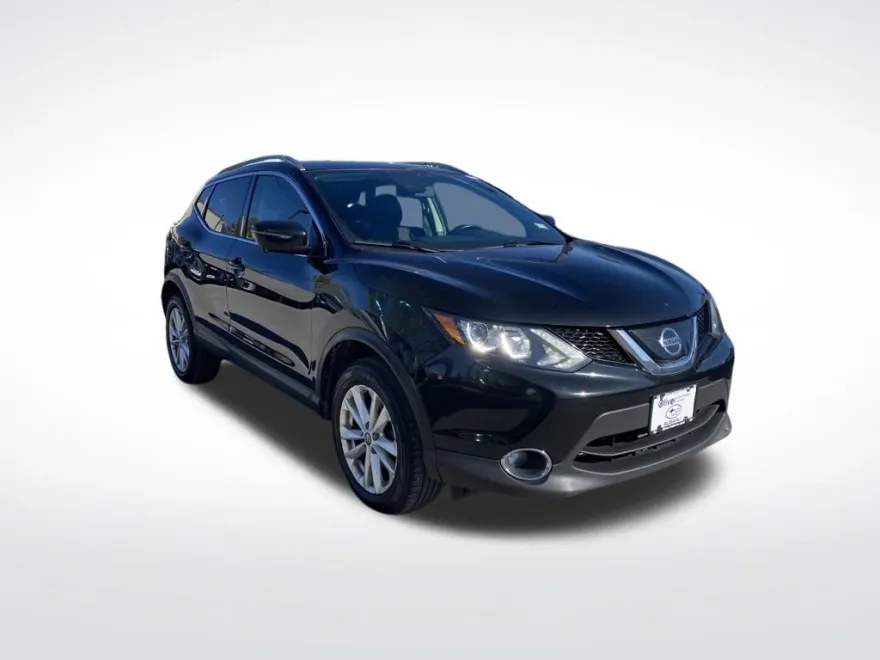 2019 Nissan Rogue Sport SV photo 1