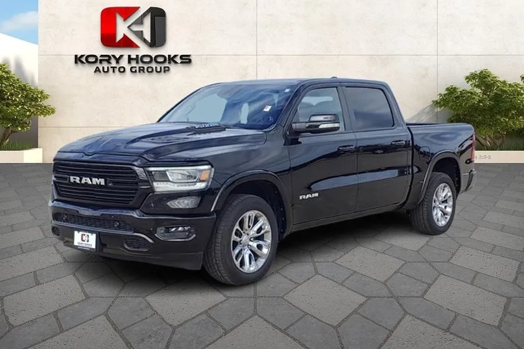 2022 Ram 1500 Laramie photo 1