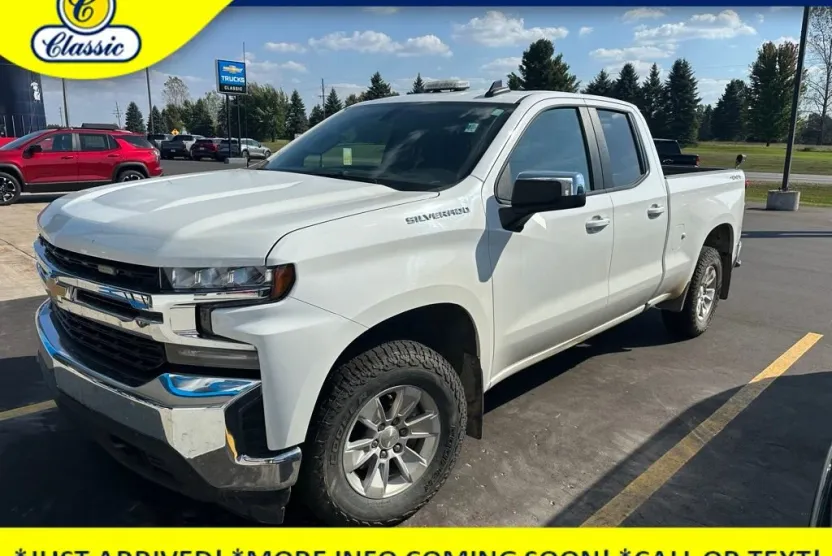 2021 Chevrolet Silverado 1500 LT photo 1
