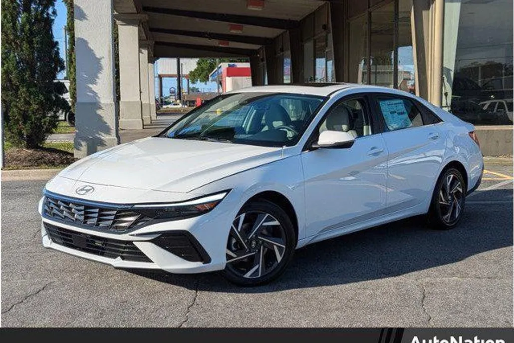 2025 Hyundai Elantra Hybrid Limited photo 1